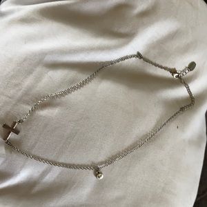 Pretty cross necklace!!